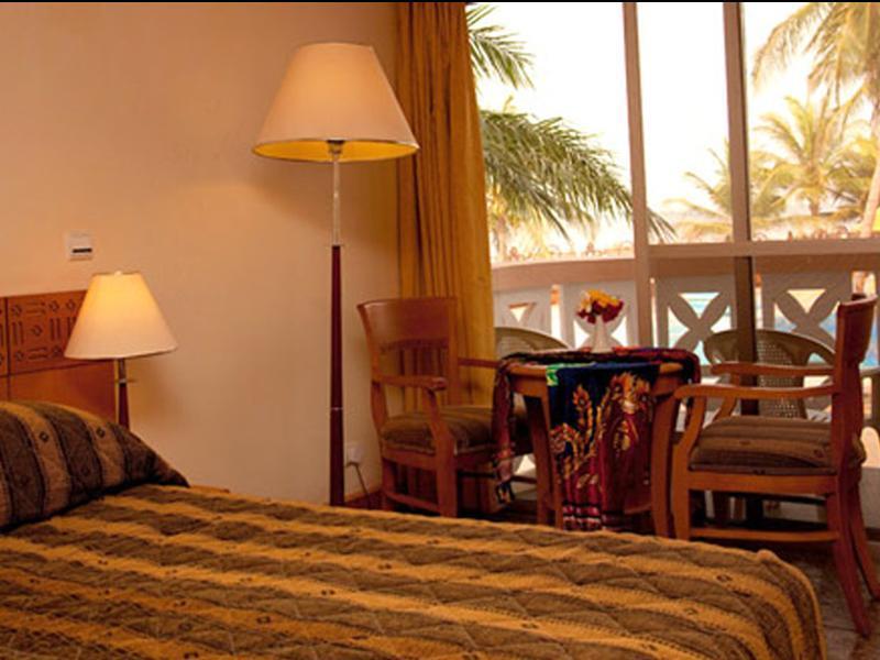 Laico Atlantic Hotel Banjul Exteriör bild